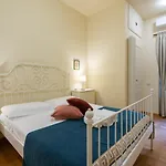 Violetta's Appartement *